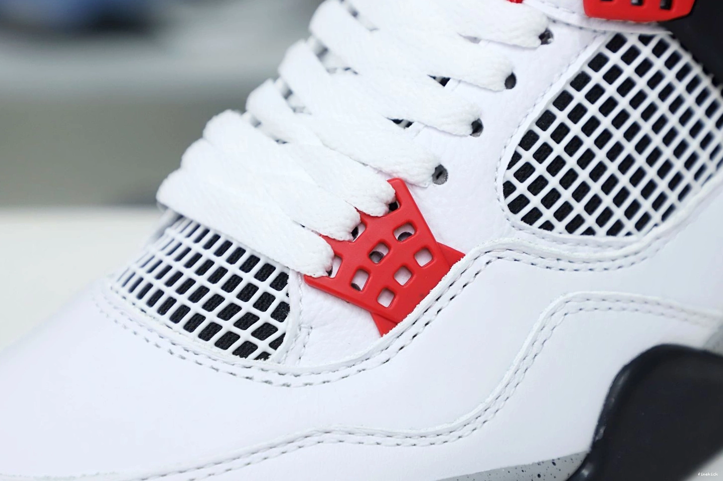 Jordan Air Jordan4 retro the4 what se 0117